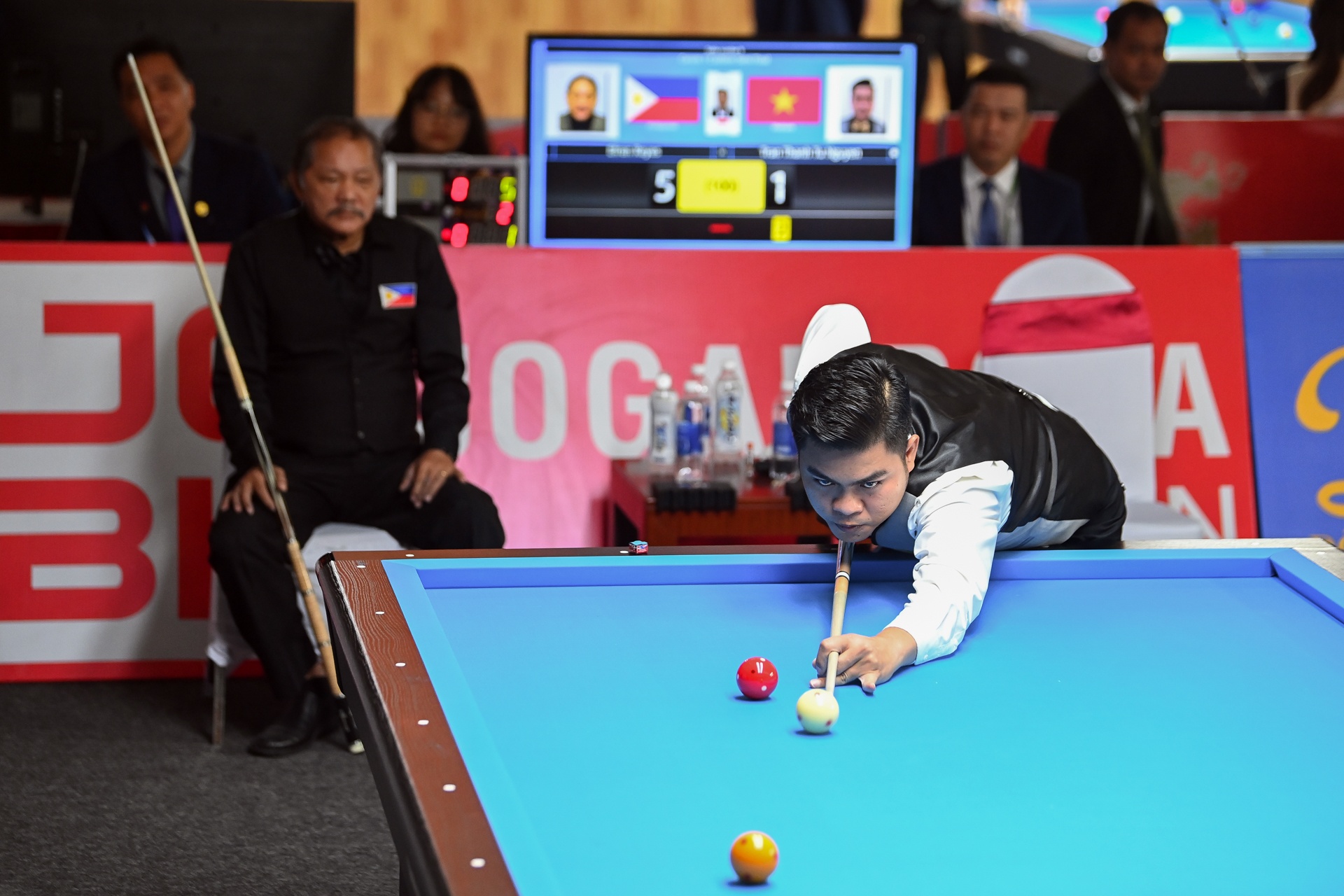 Efren Reyes thua co thu nguoi Viet Nam anh 1