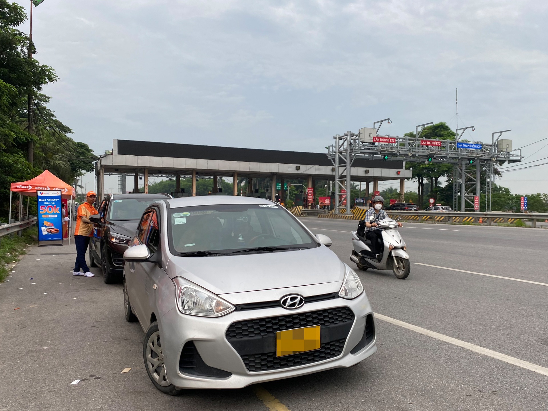 Tram thu phi Bac Thang Long - Noi Bai anh 10