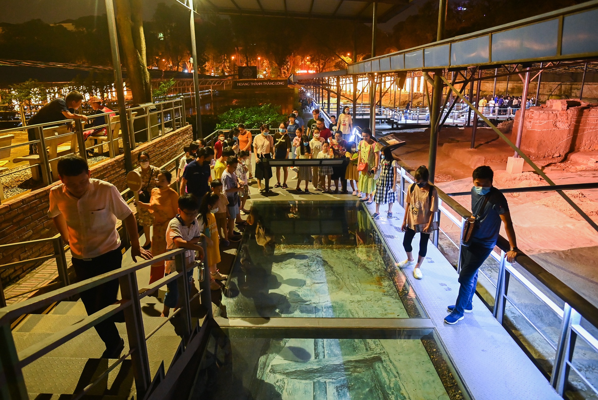 Kham pha Hoang thanh Thang Long anh 11