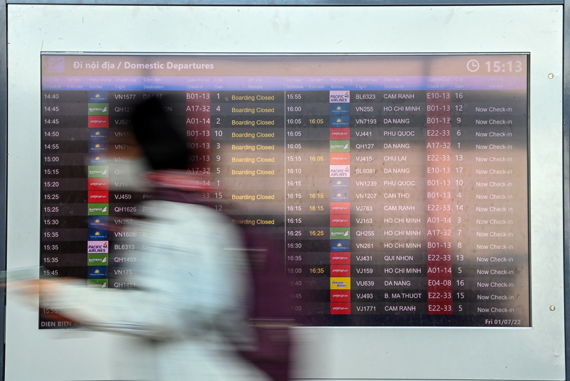 San bay Noi Bai qua tai anh 6