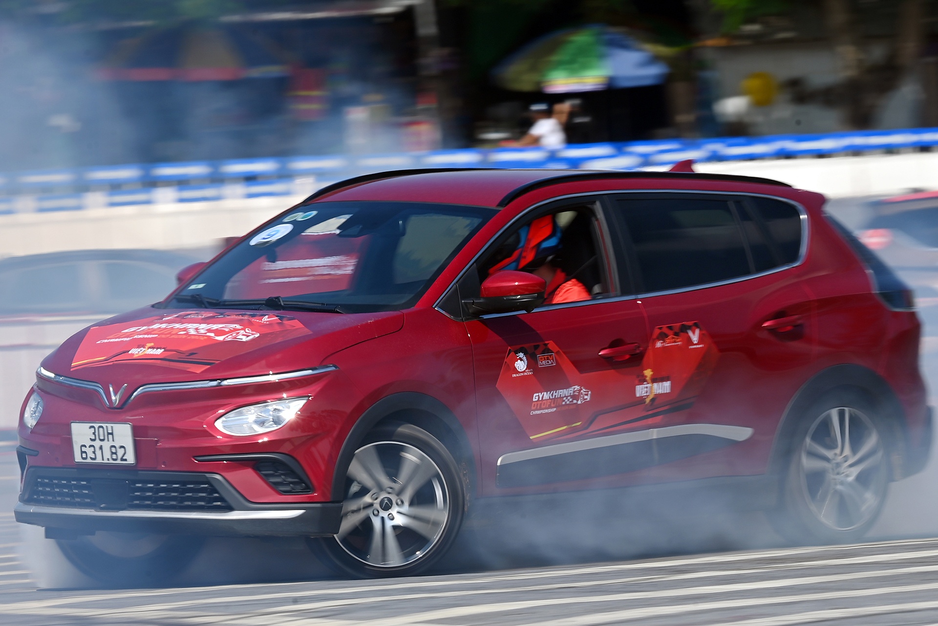 Dua xe dien VinFast VF e34 anh 7