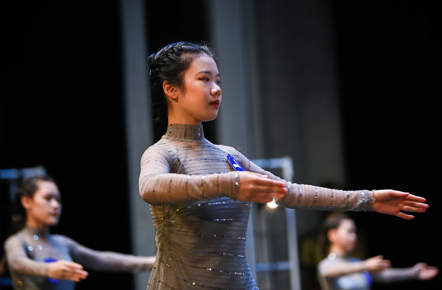 Nu sinh Hoc vien Mua Viet Nam anh 10