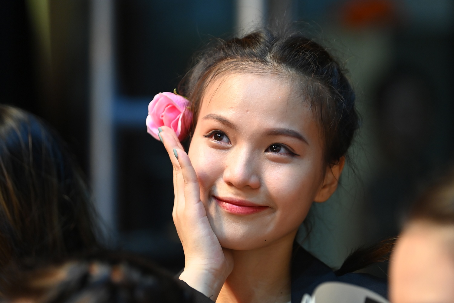 Nu sinh Hoc vien Mua Viet Nam anh 13