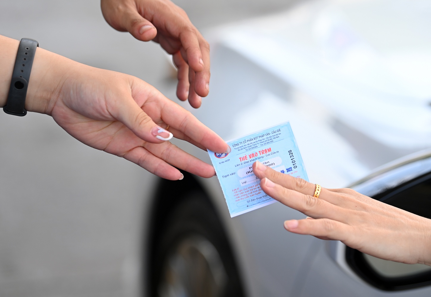 Un tac tai tram thu phi khong dung anh 7