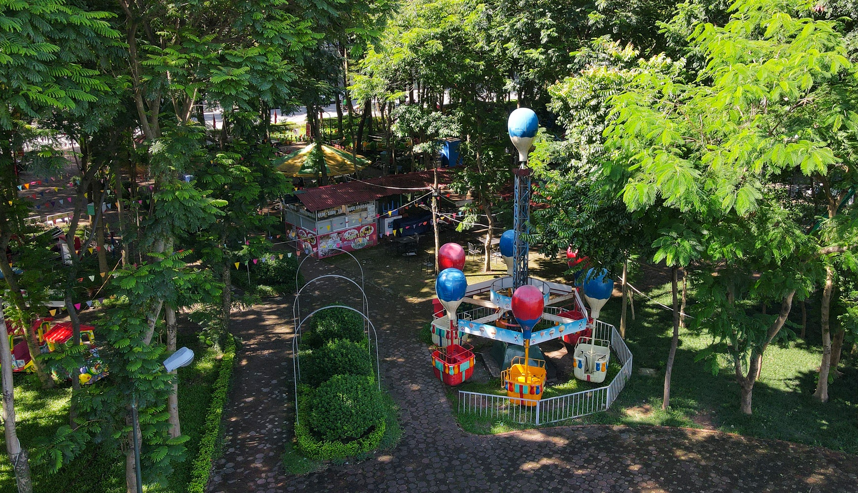 Cong vien Bac Linh Dam anh 12