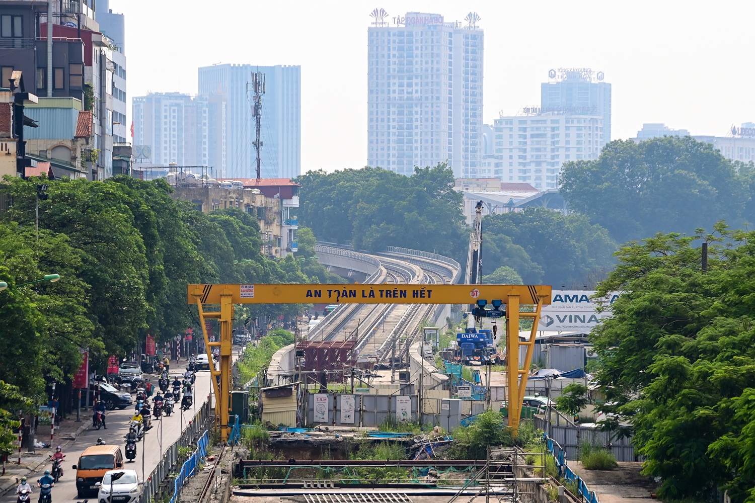 Metro Ha Noi bo hoang anh 1