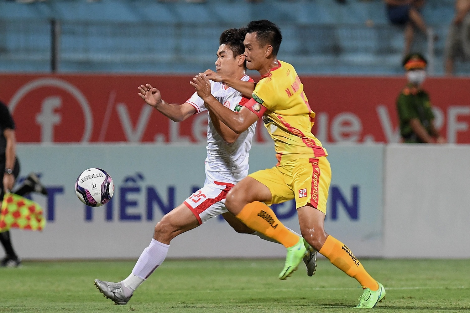 Nham Manh Dung anh 2