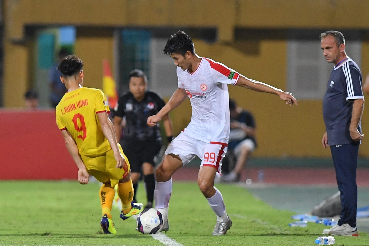 Nham Manh Dung anh 7