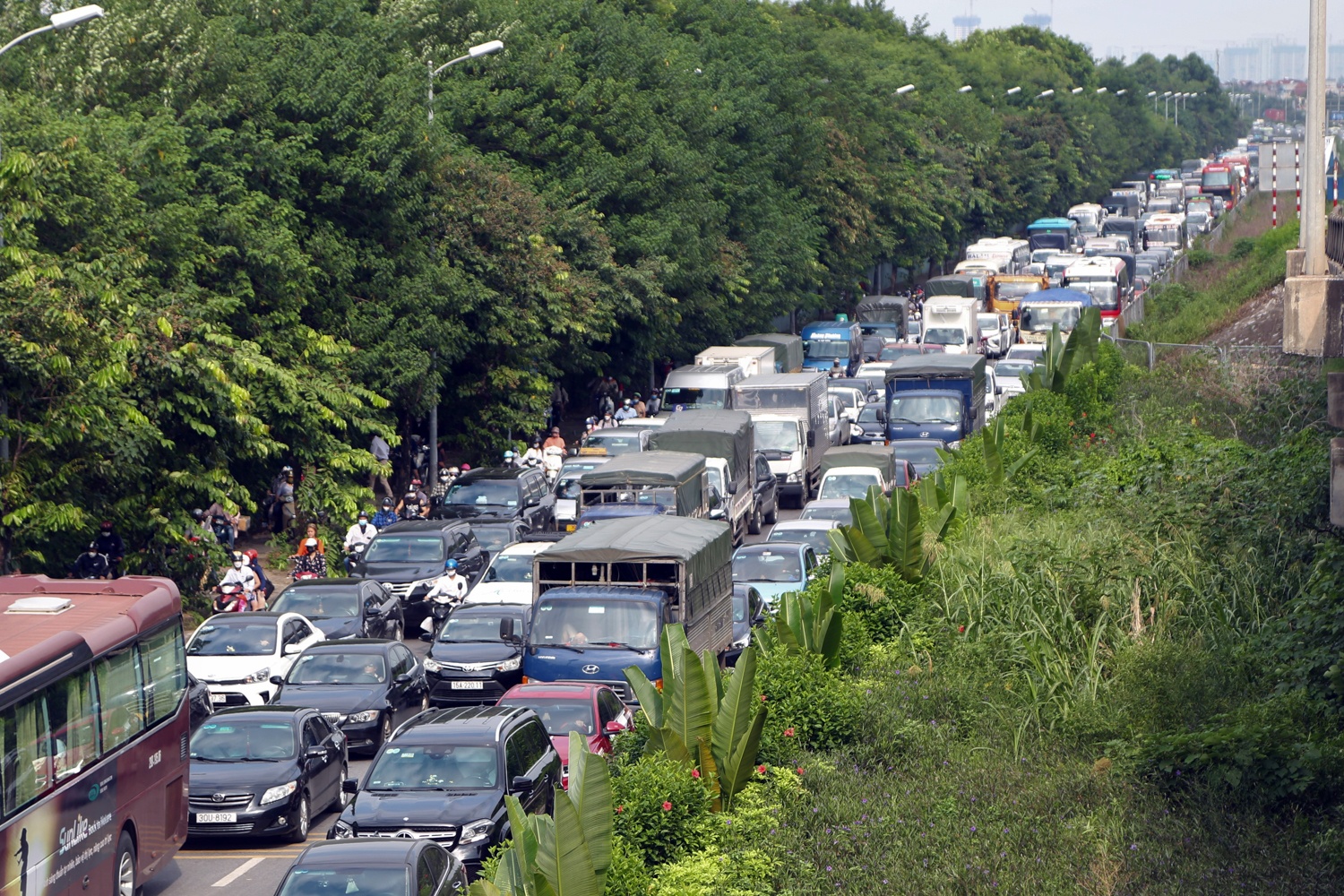 Ha Noi tac duong anh 2