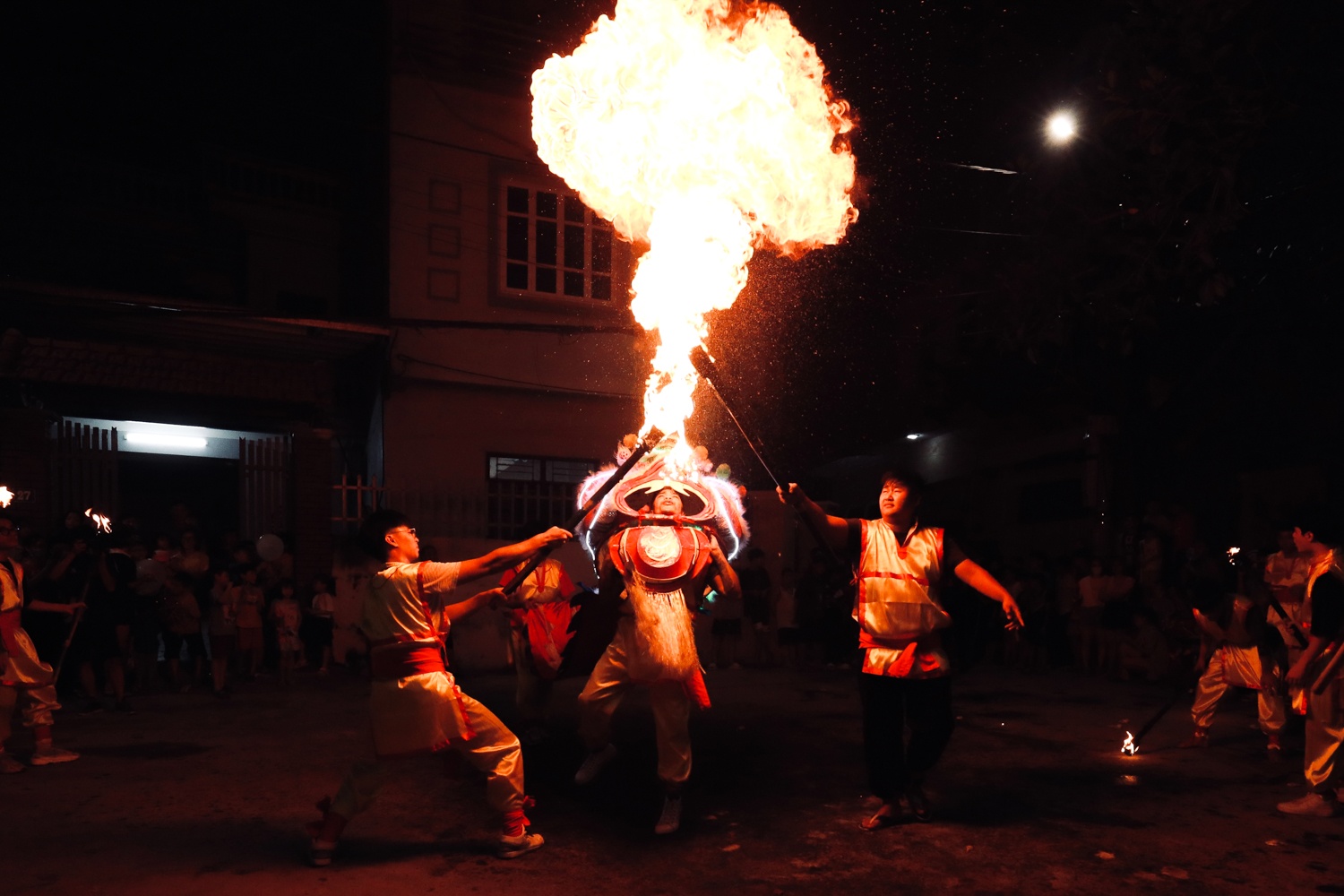 Mua lan thoi lua anh 10