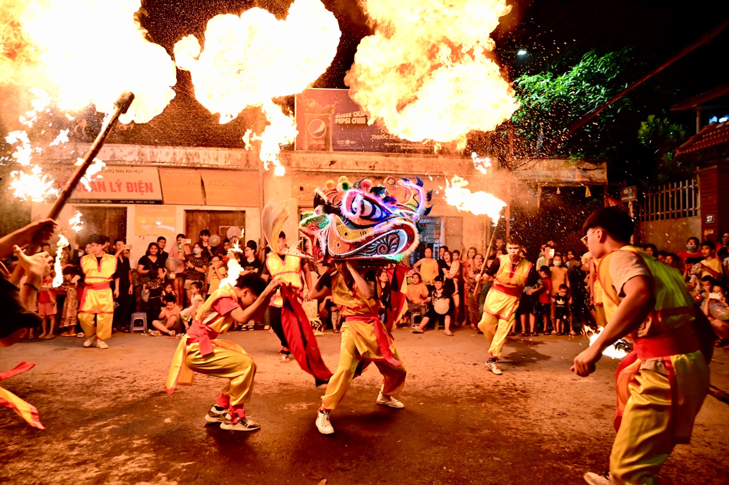 Mua lan thoi lua anh 1