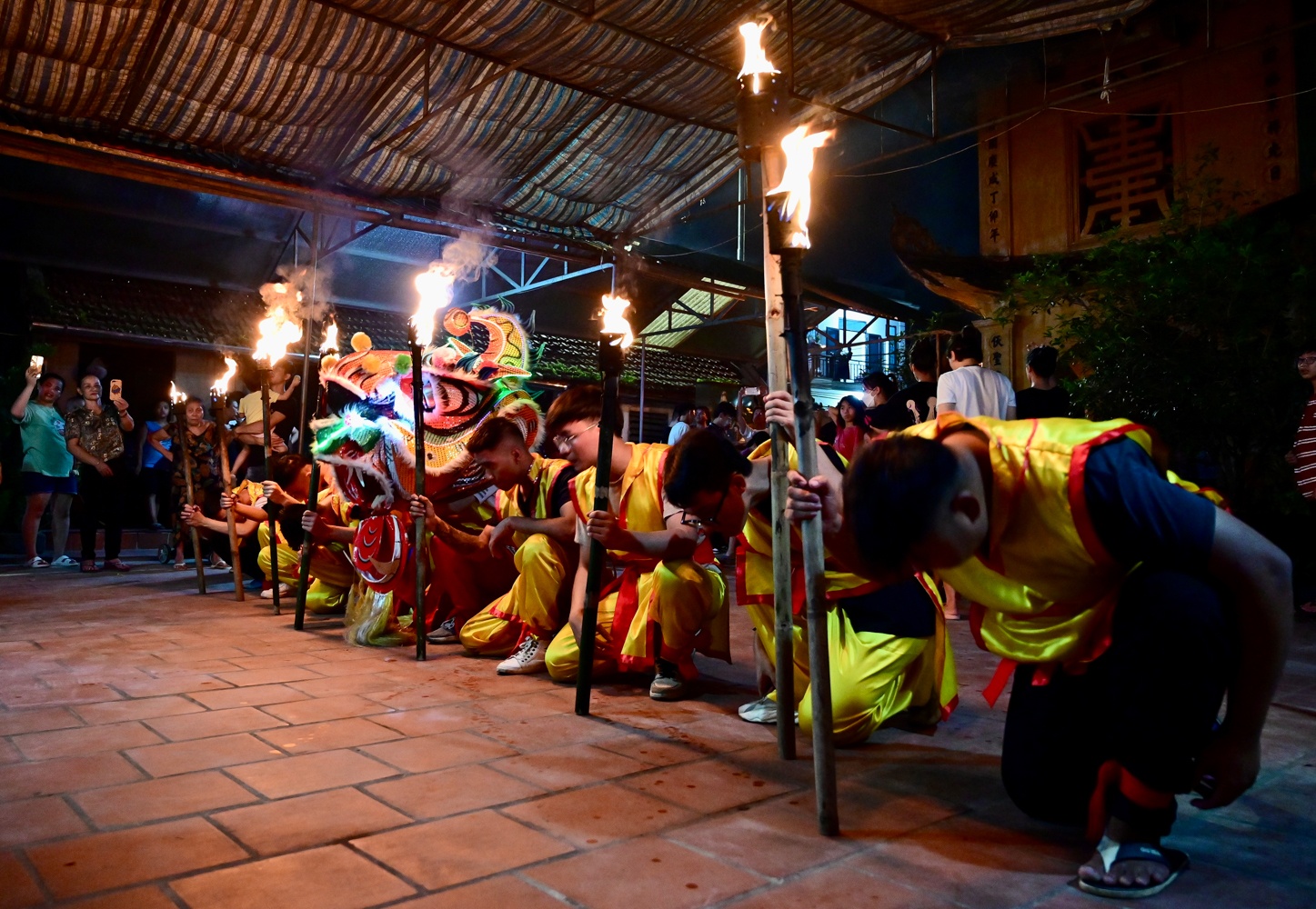 Mua lan thoi lua anh 4