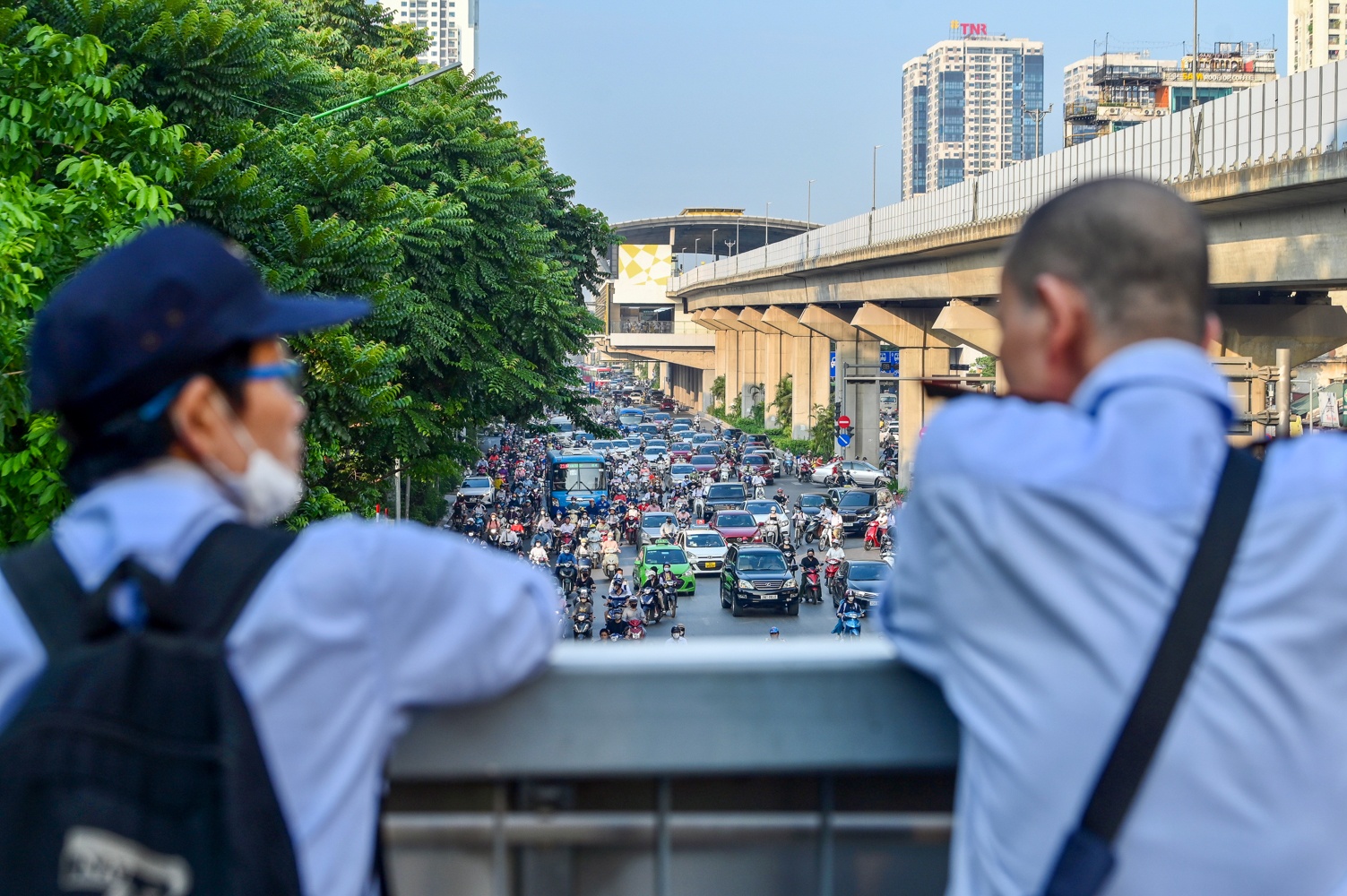 Giao thong Nguyen Trai anh 9