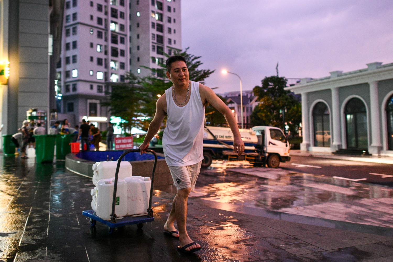 Mat nuoc sinh hoat anh 4