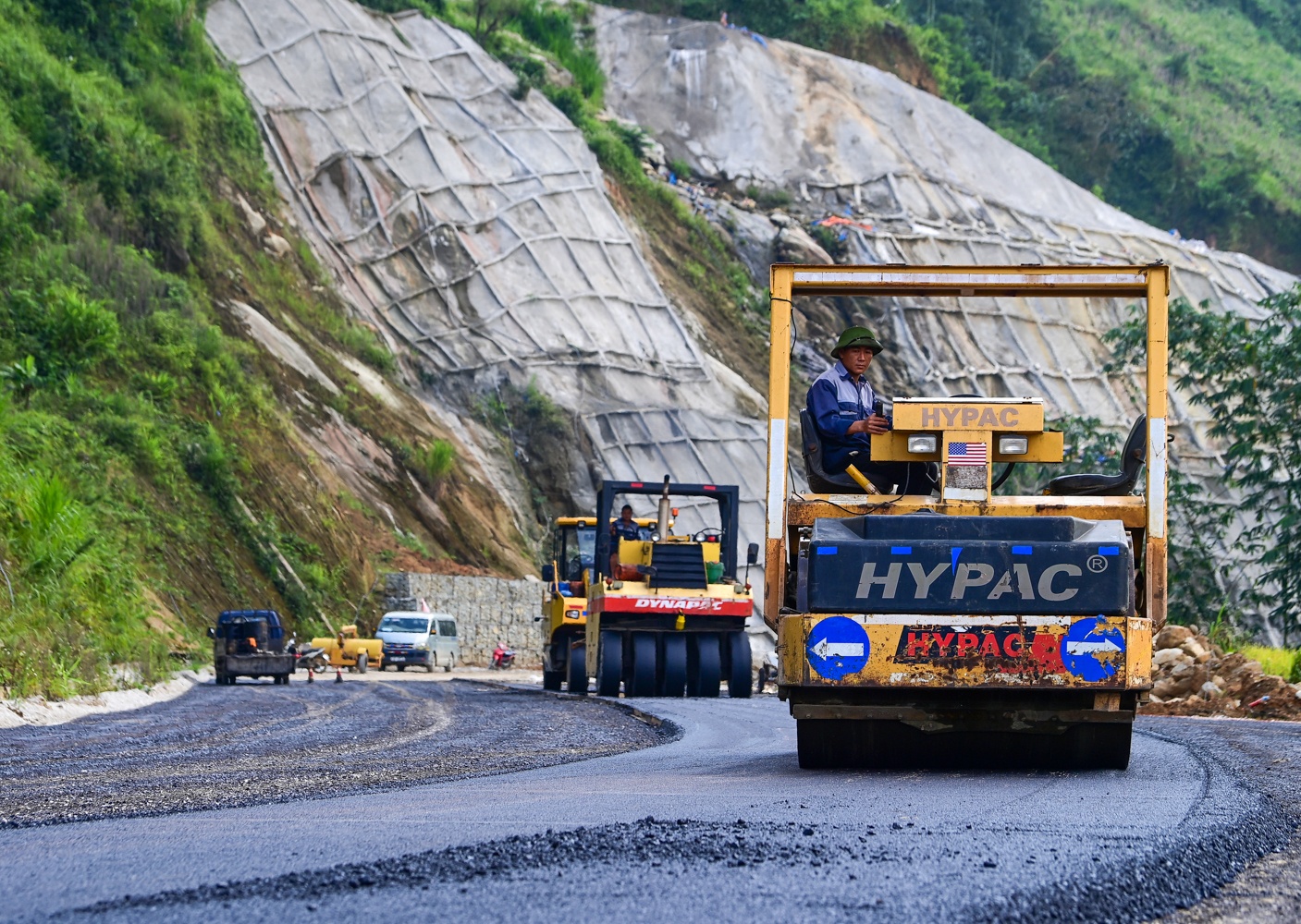 Cau can Mong Sen anh 10