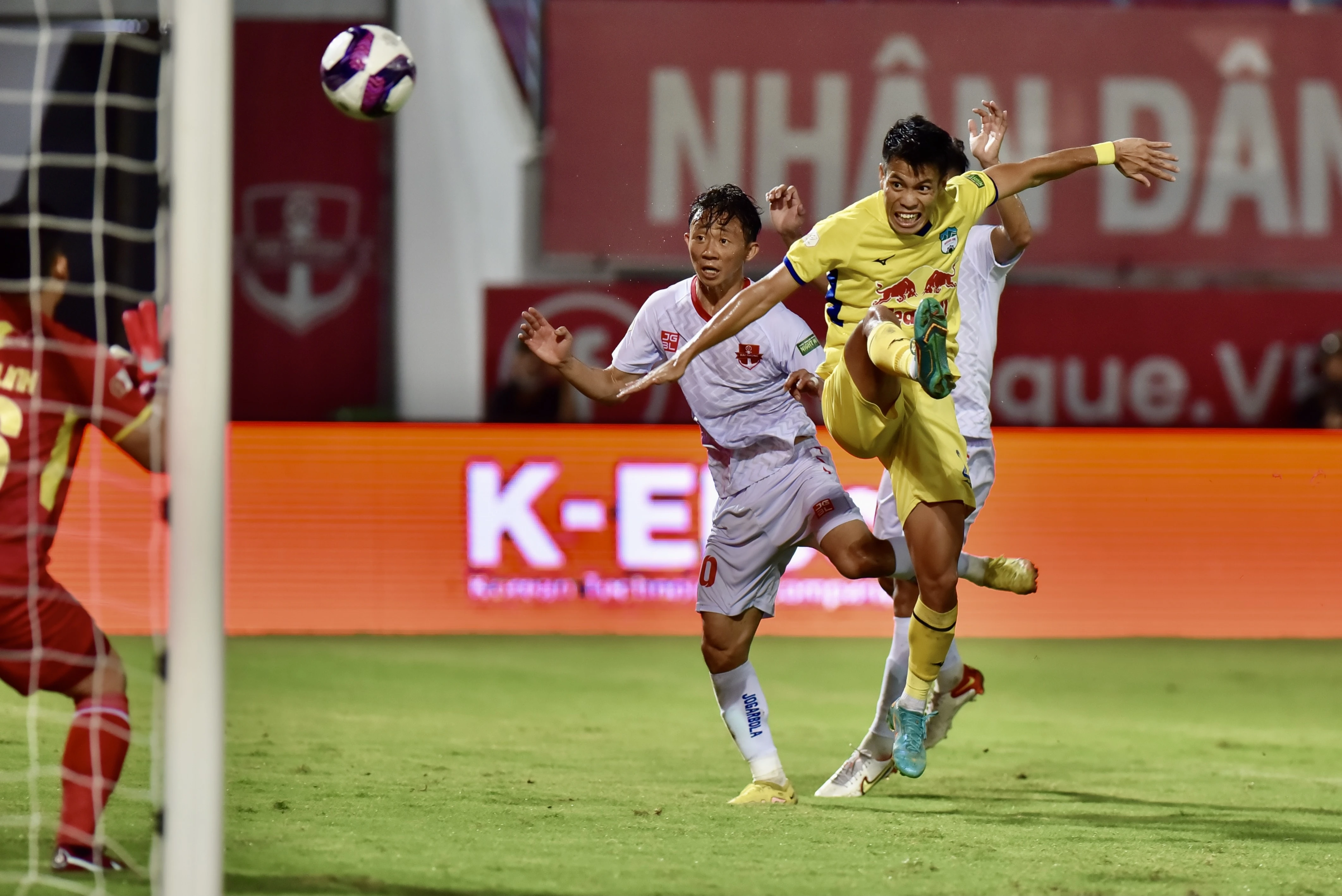 Cong Phuong toa sang anh 6