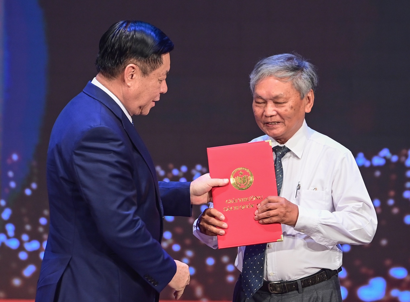 Giai sach Quoc Gia 2022 anh 6