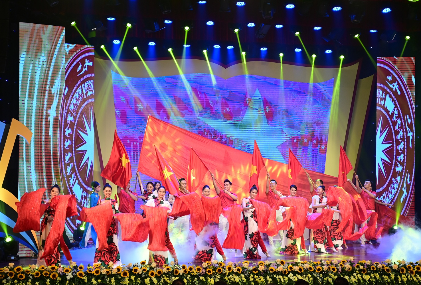 Giai sach Quoc Gia 2022 anh 1