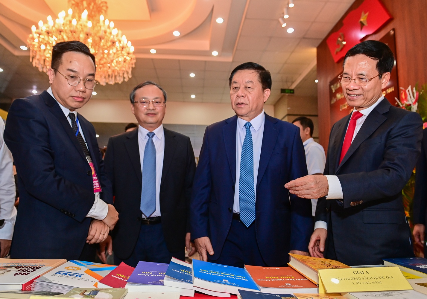 Giai sach Quoc Gia 2022 anh 2