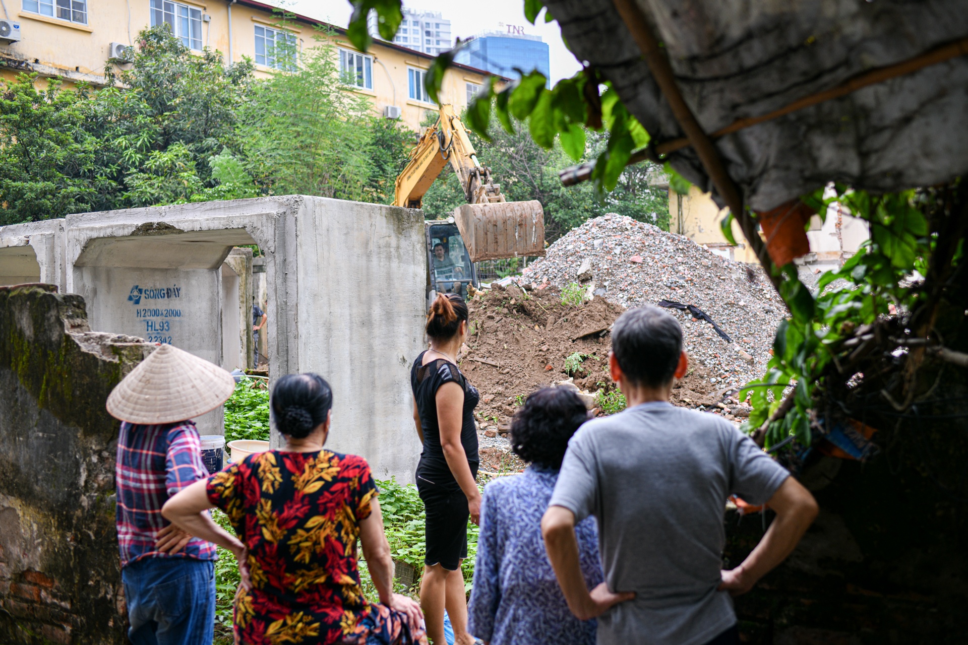 Tac duong Chua Lang anh 36