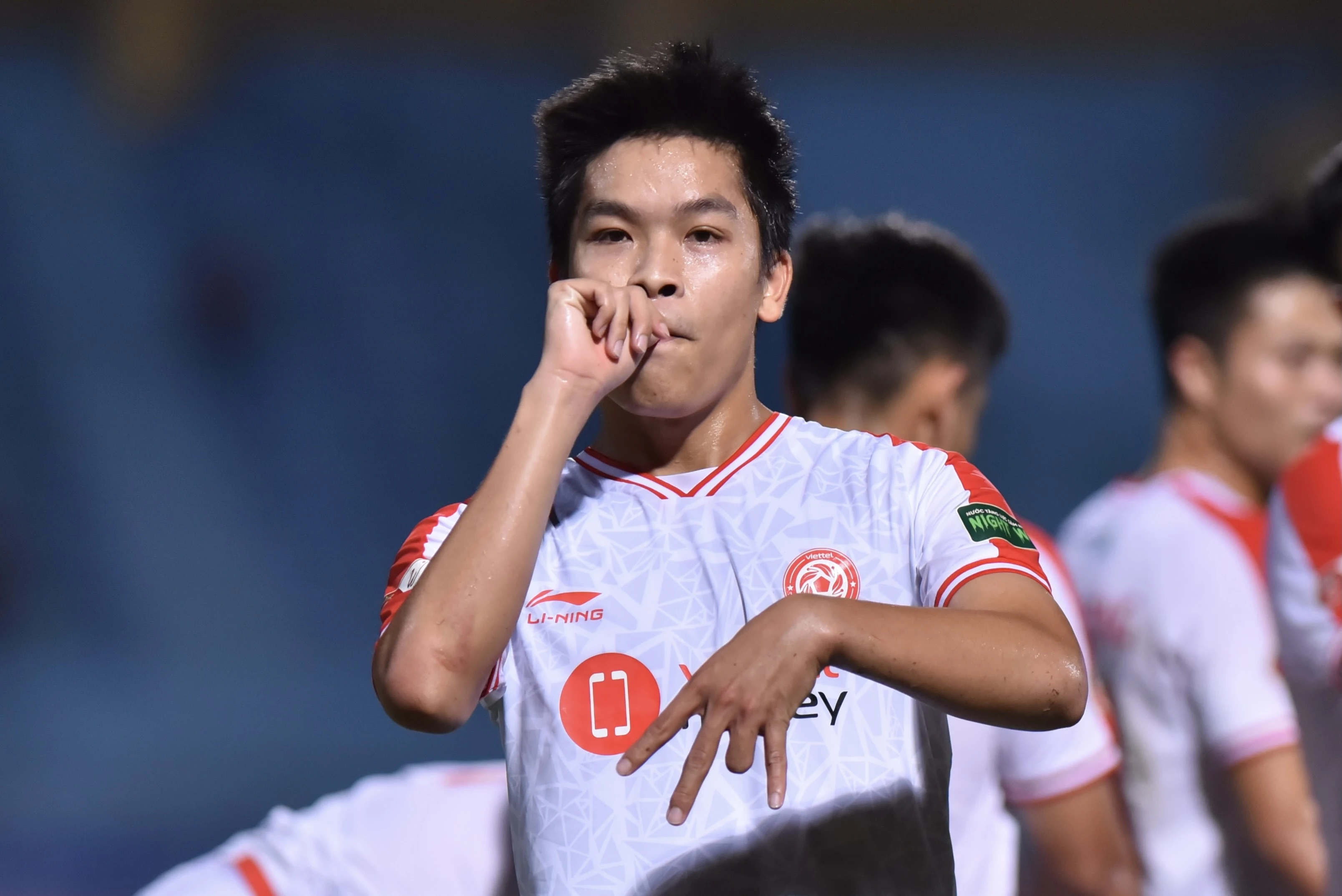 Bui Tien Dung Viettel anh 9