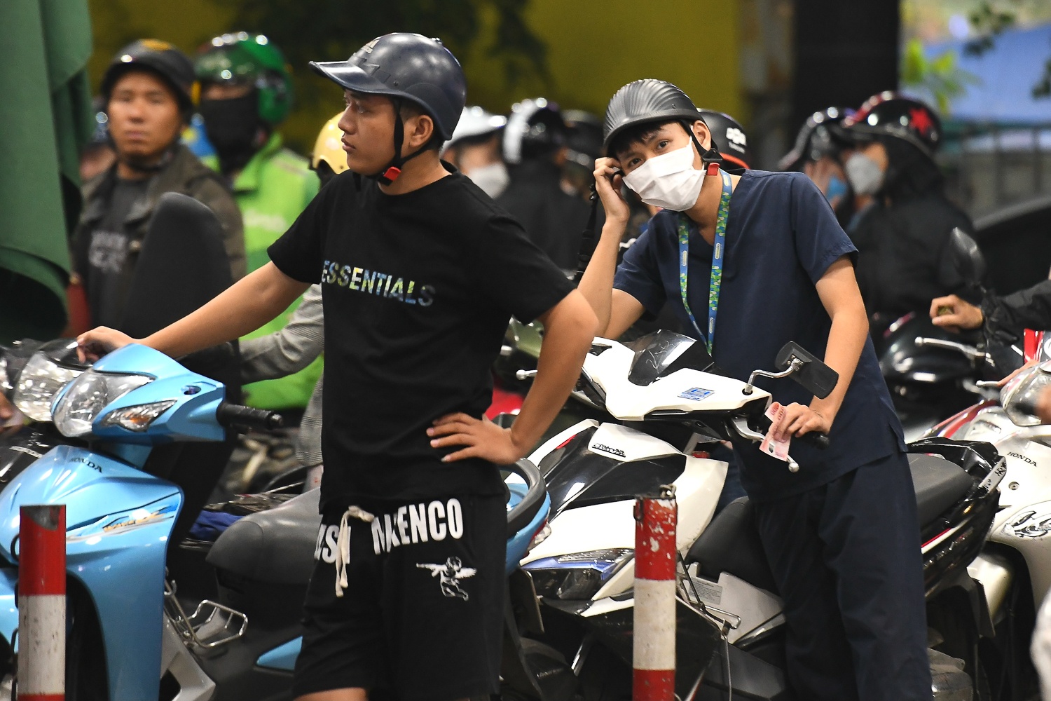 Xep hang cho do xang anh 2