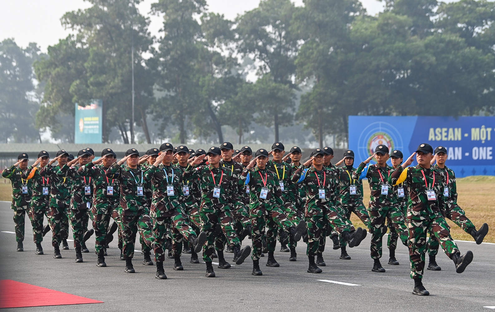 Giai ban sung quan dung anh 5