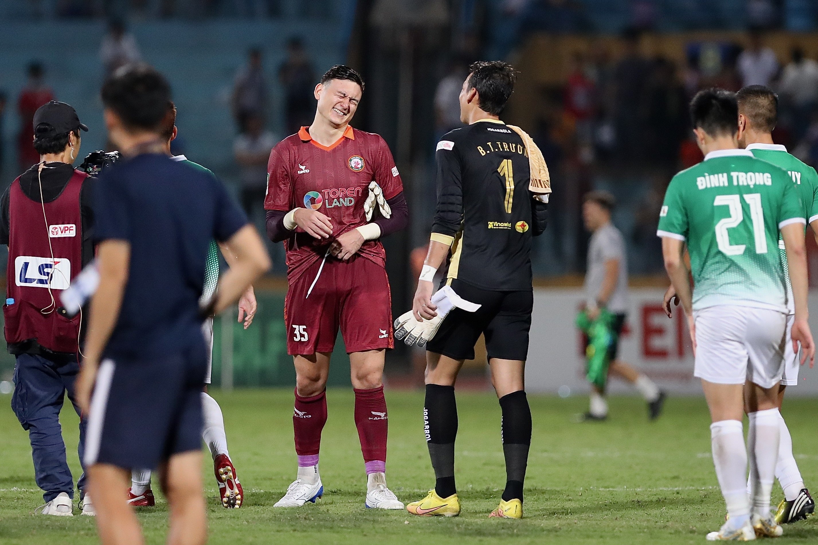 Thu mon Dang Van Lam anh 8