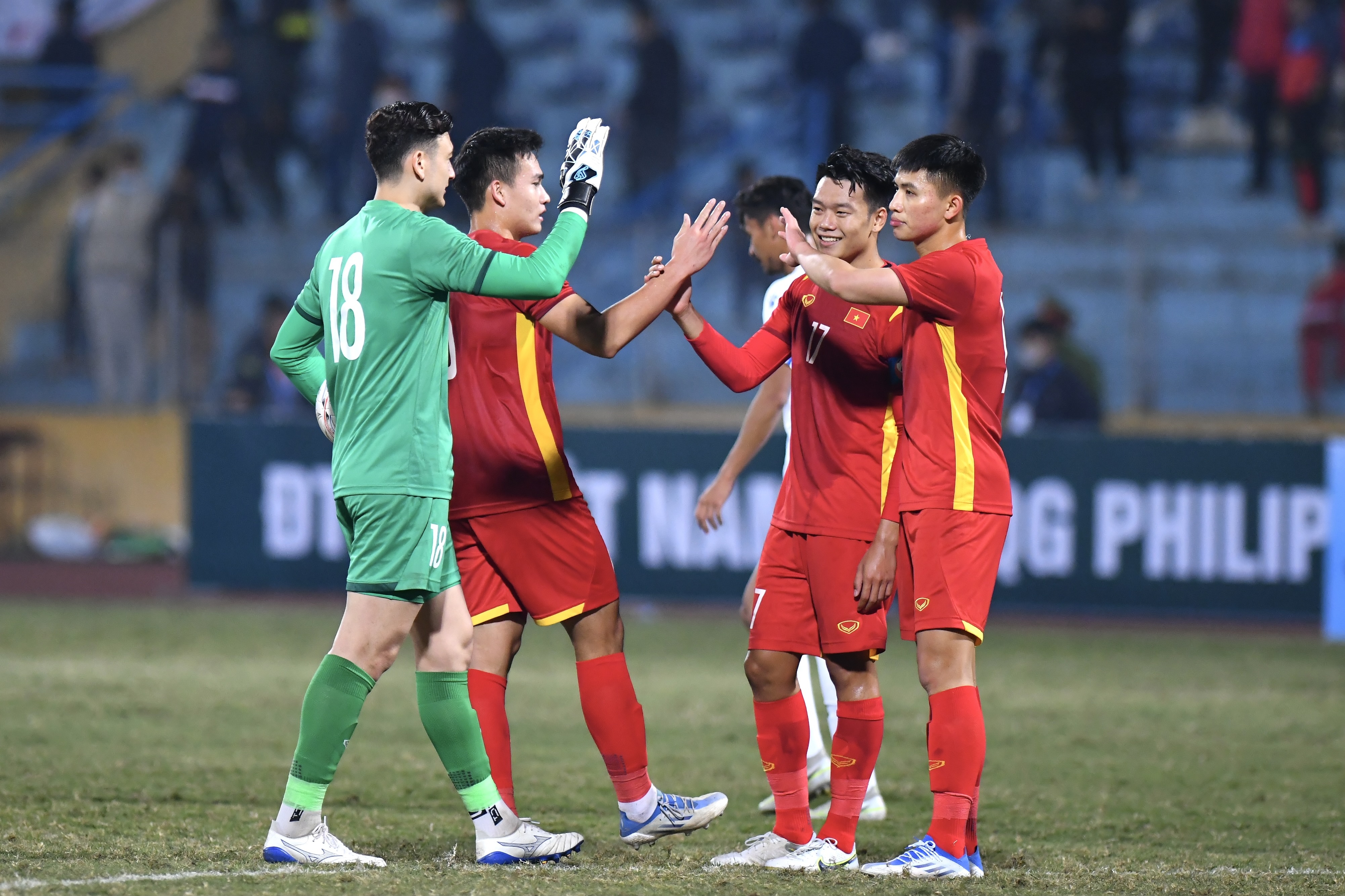 Doi tuyen Quoc gia anh 9