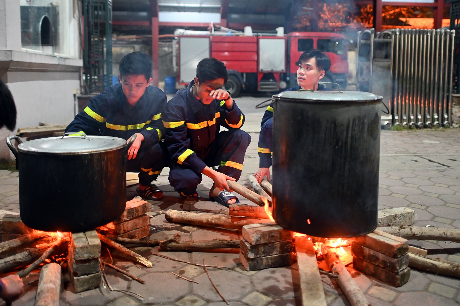 Canh sat goi banh chung anh 11