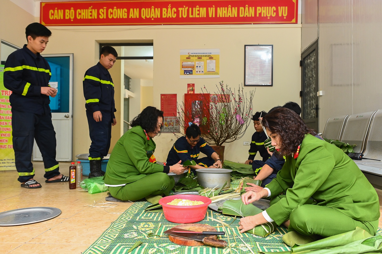 Canh sat goi banh chung anh 4