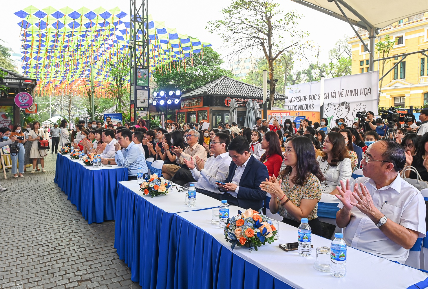 Ngay hoi sach Viet Nam anh 3