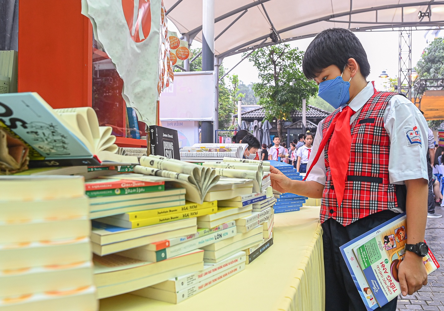 Ngay hoi sach Viet Nam anh 5