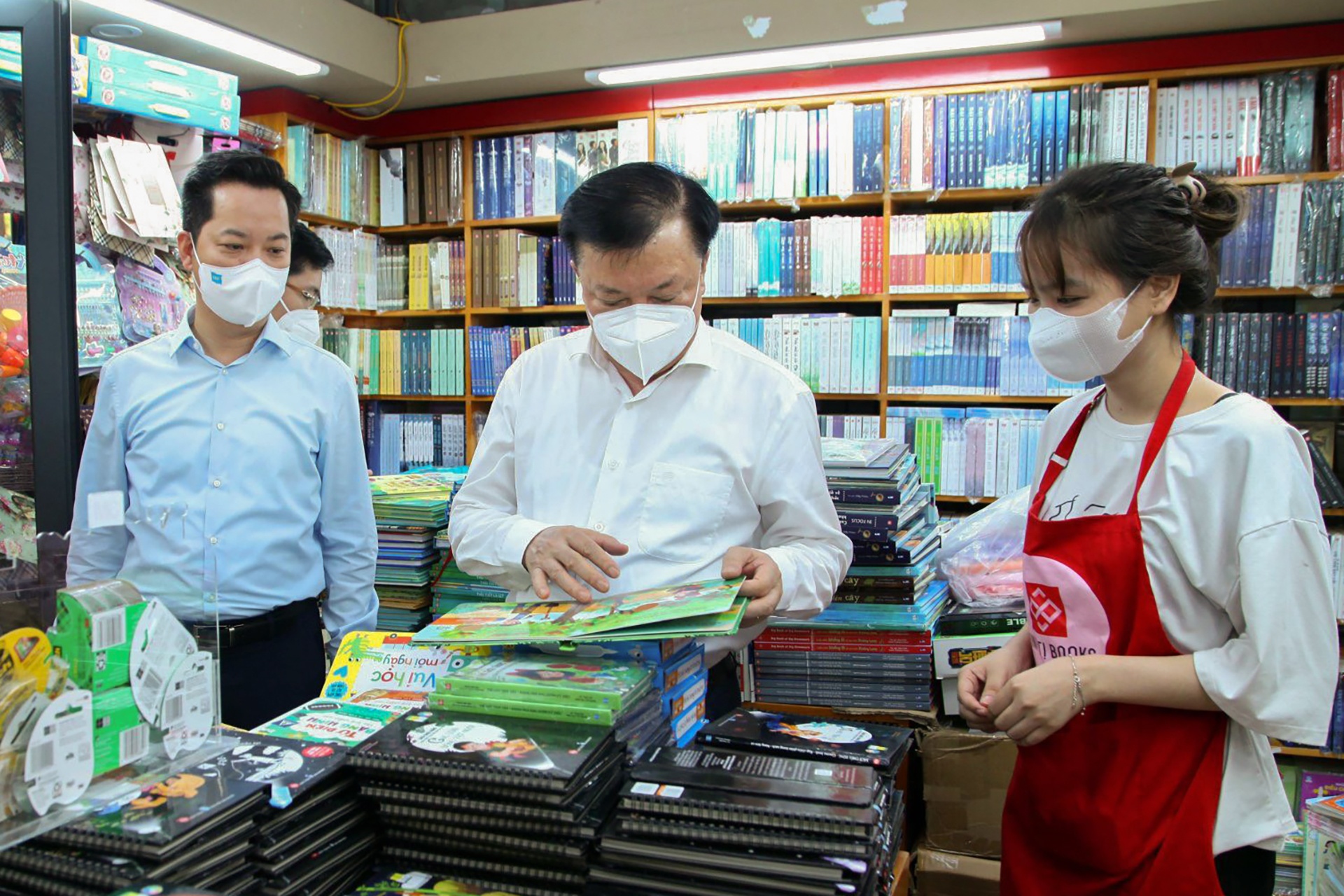 Ngay hoi sach Viet Nam anh 2