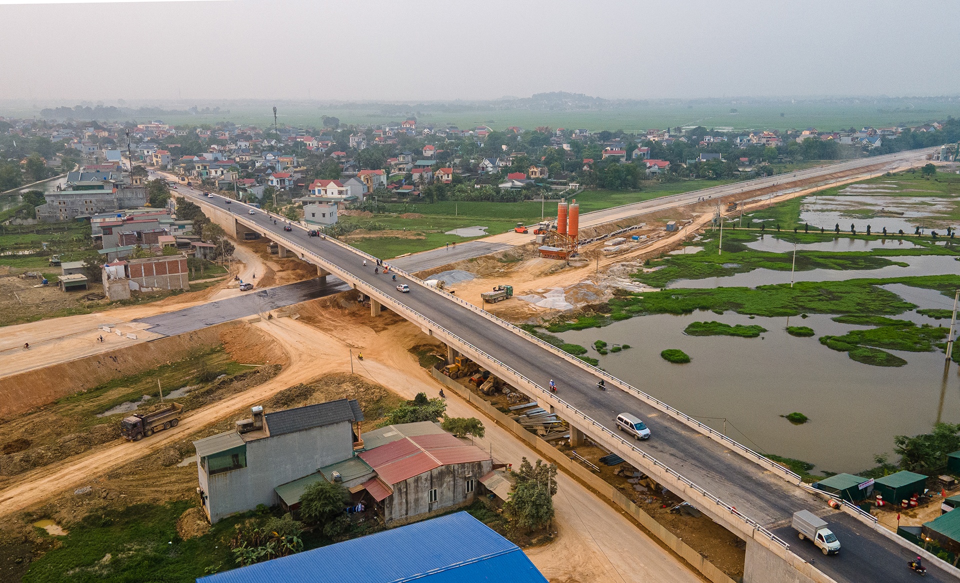 Cao toc 12.000 ty anh 26