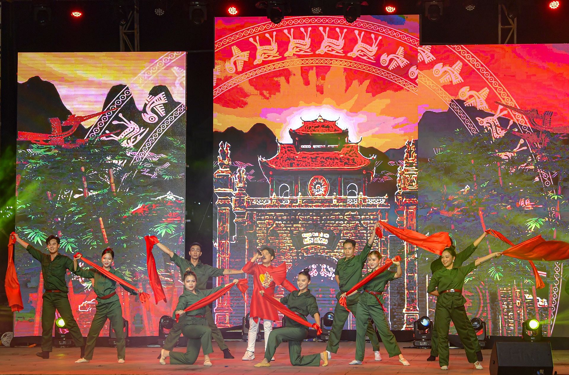 Phao hoa Viet Tri anh 1