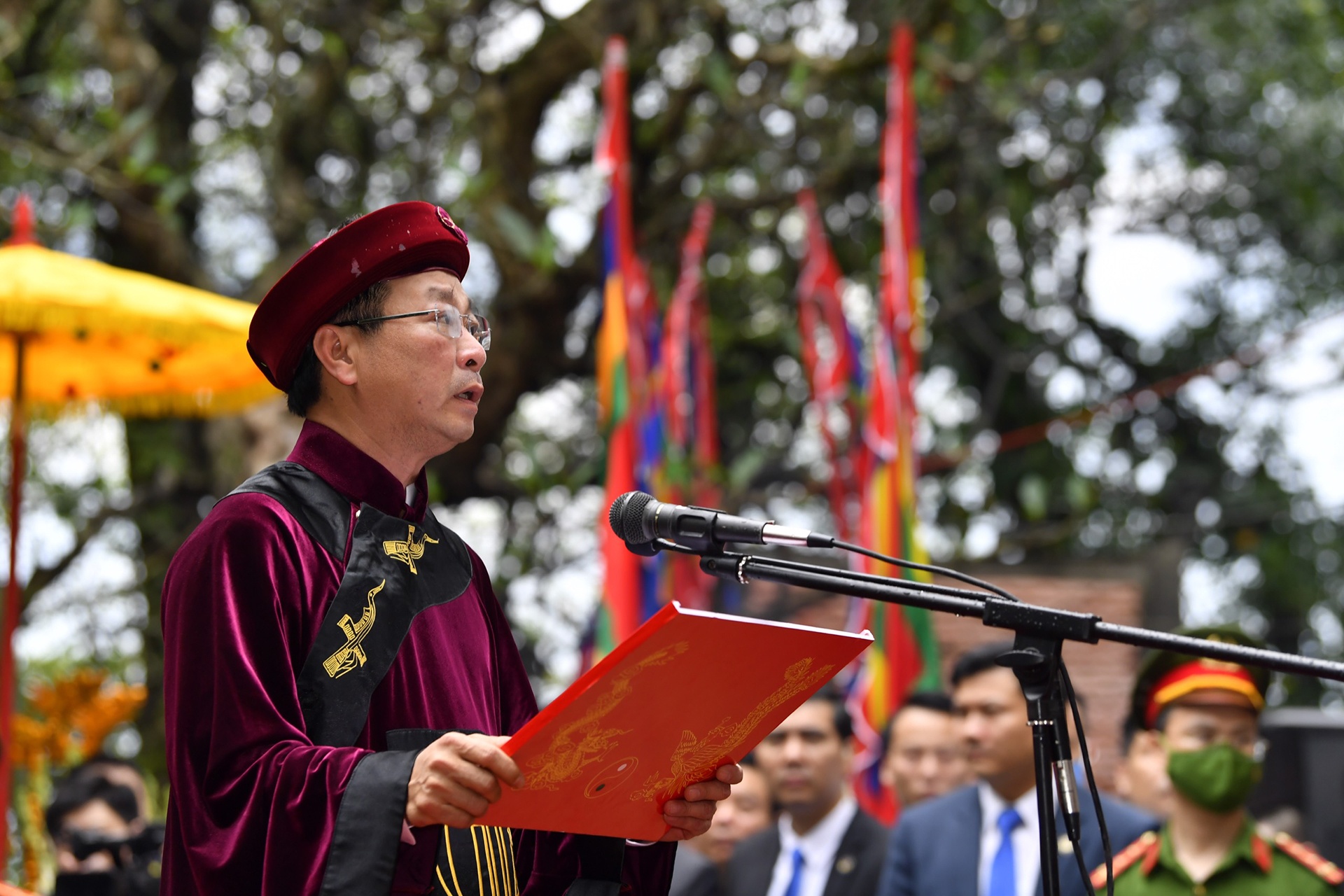 Gio to Hung Vuong anh 8