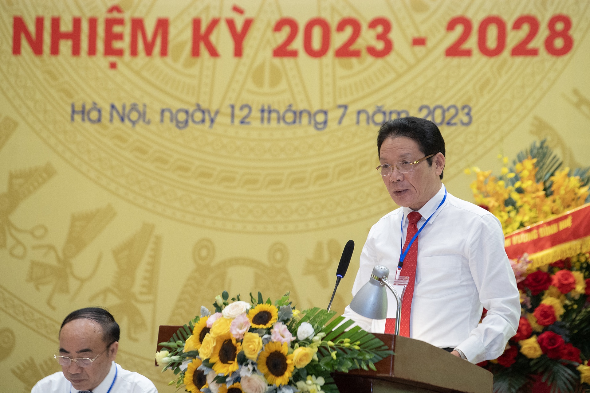 Dai hoi hoi xuat ban anh 4