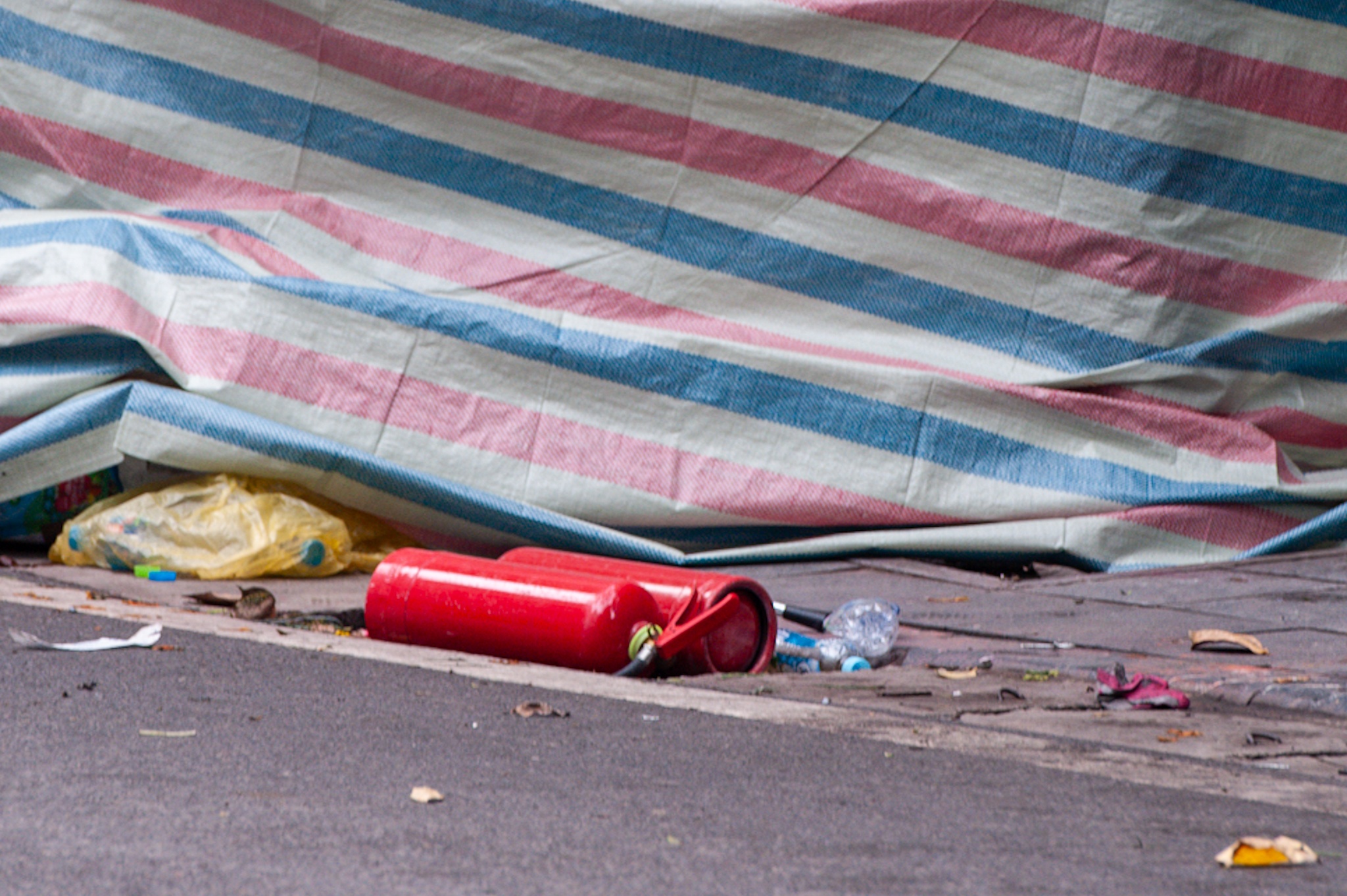 Chay nha pho Hang Luoc anh 5