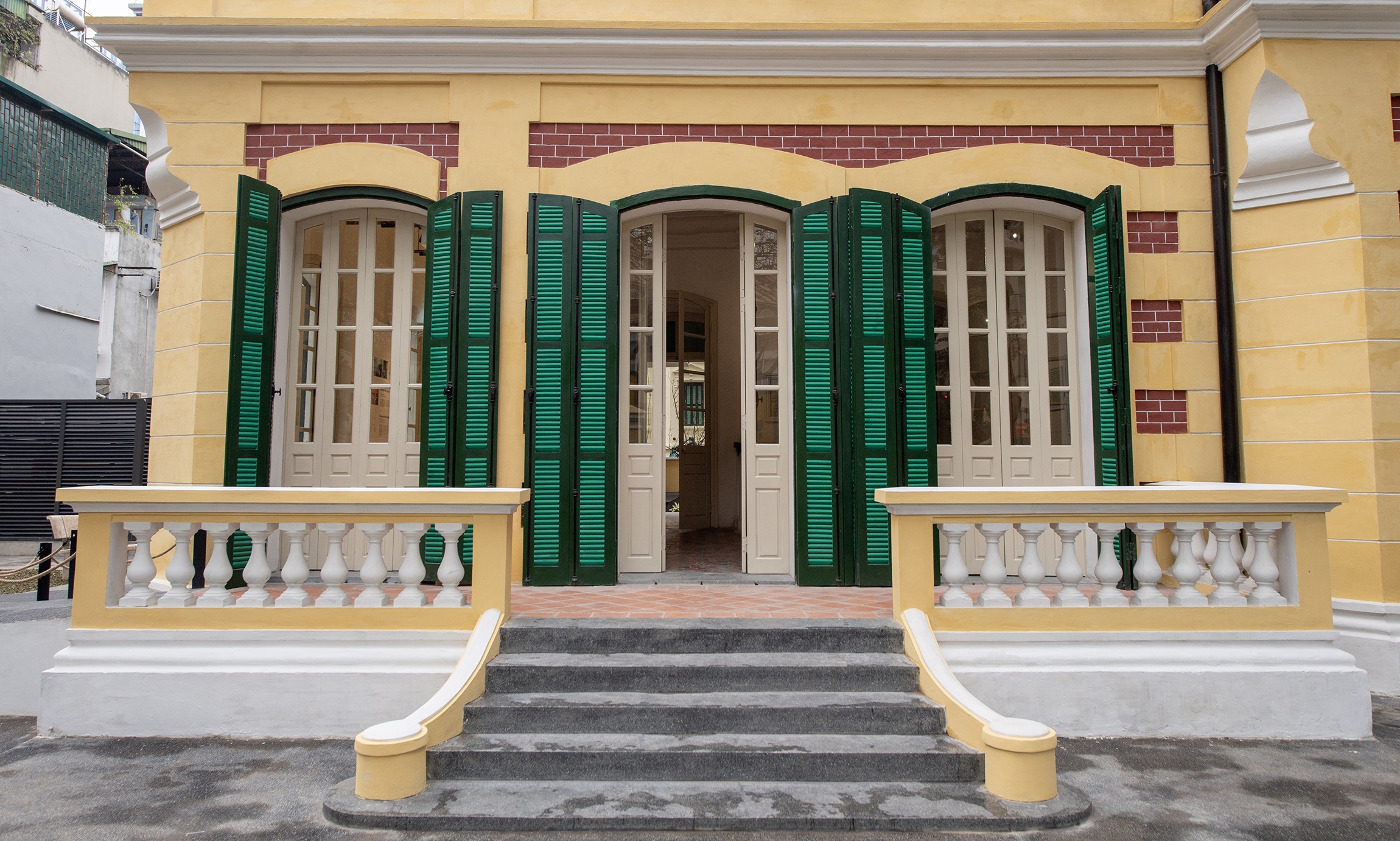 Biet thu Phap co anh 30