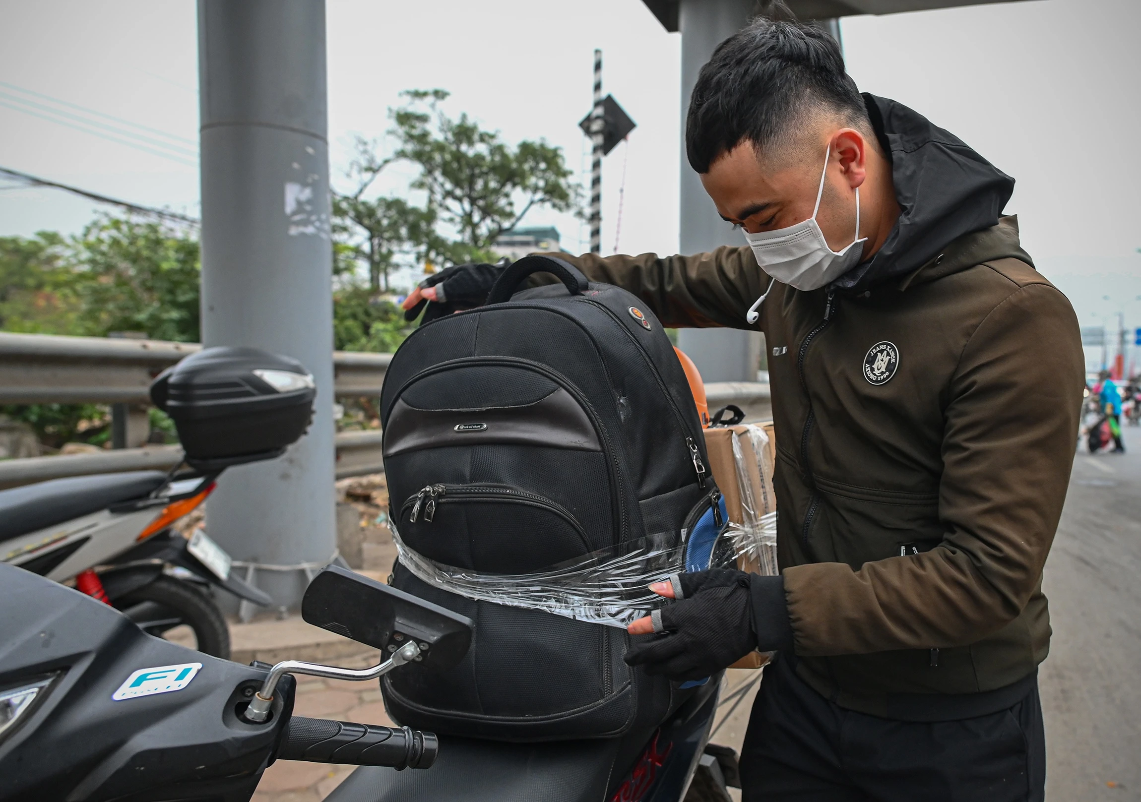 Tac duong o Ha Noi anh 5