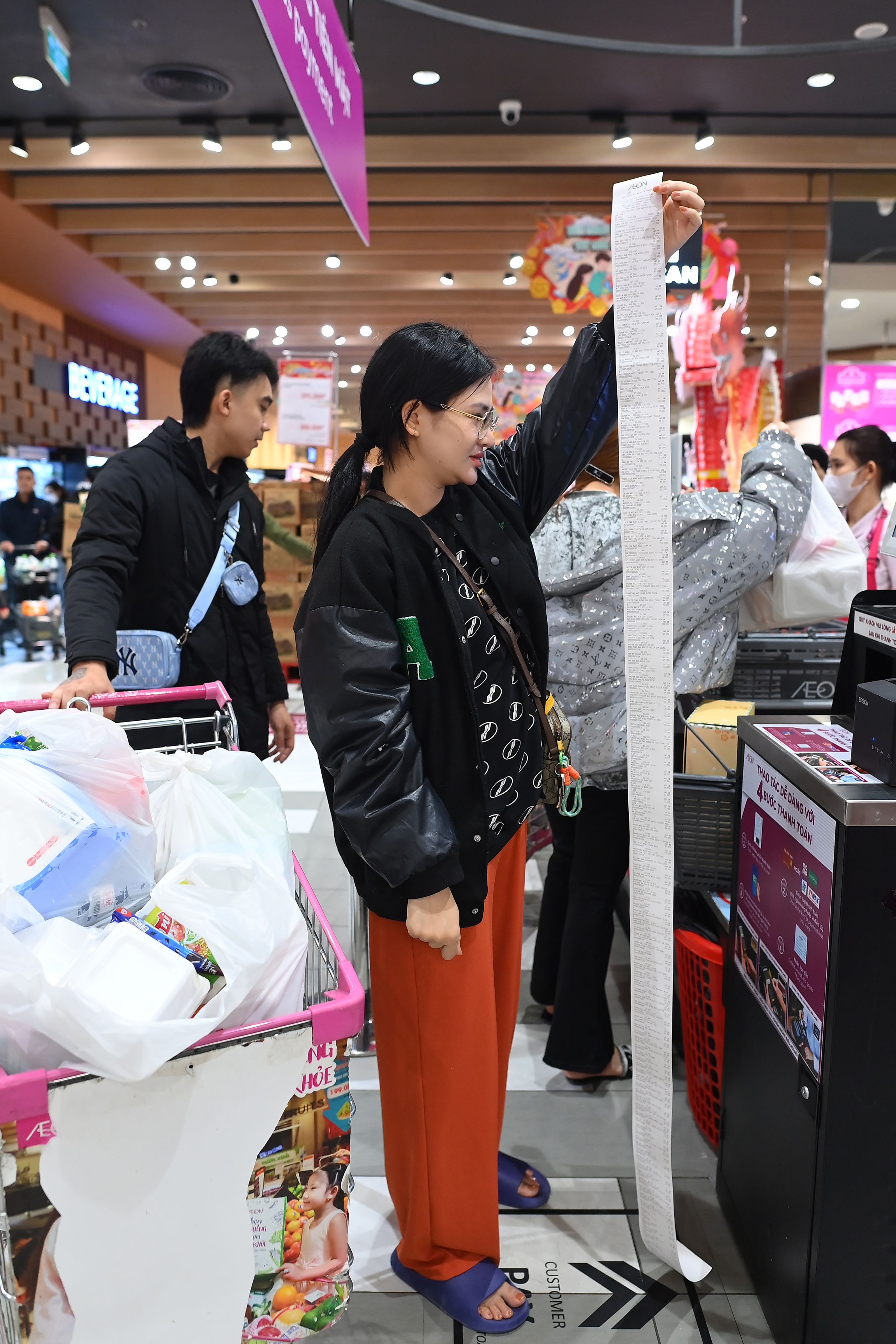 Mua sam dip Tet anh 9