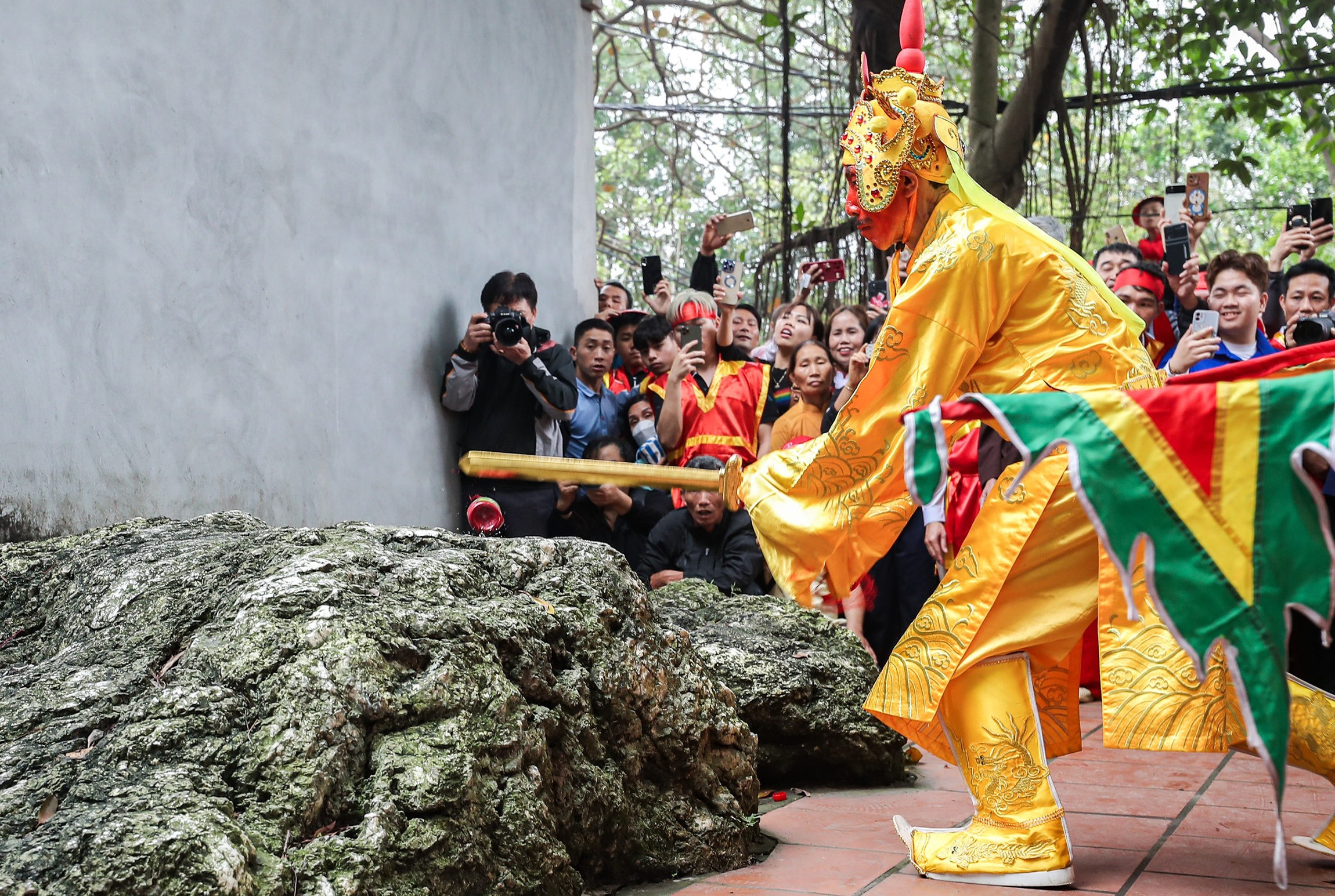 Ruoc vua song den Sai anh 4