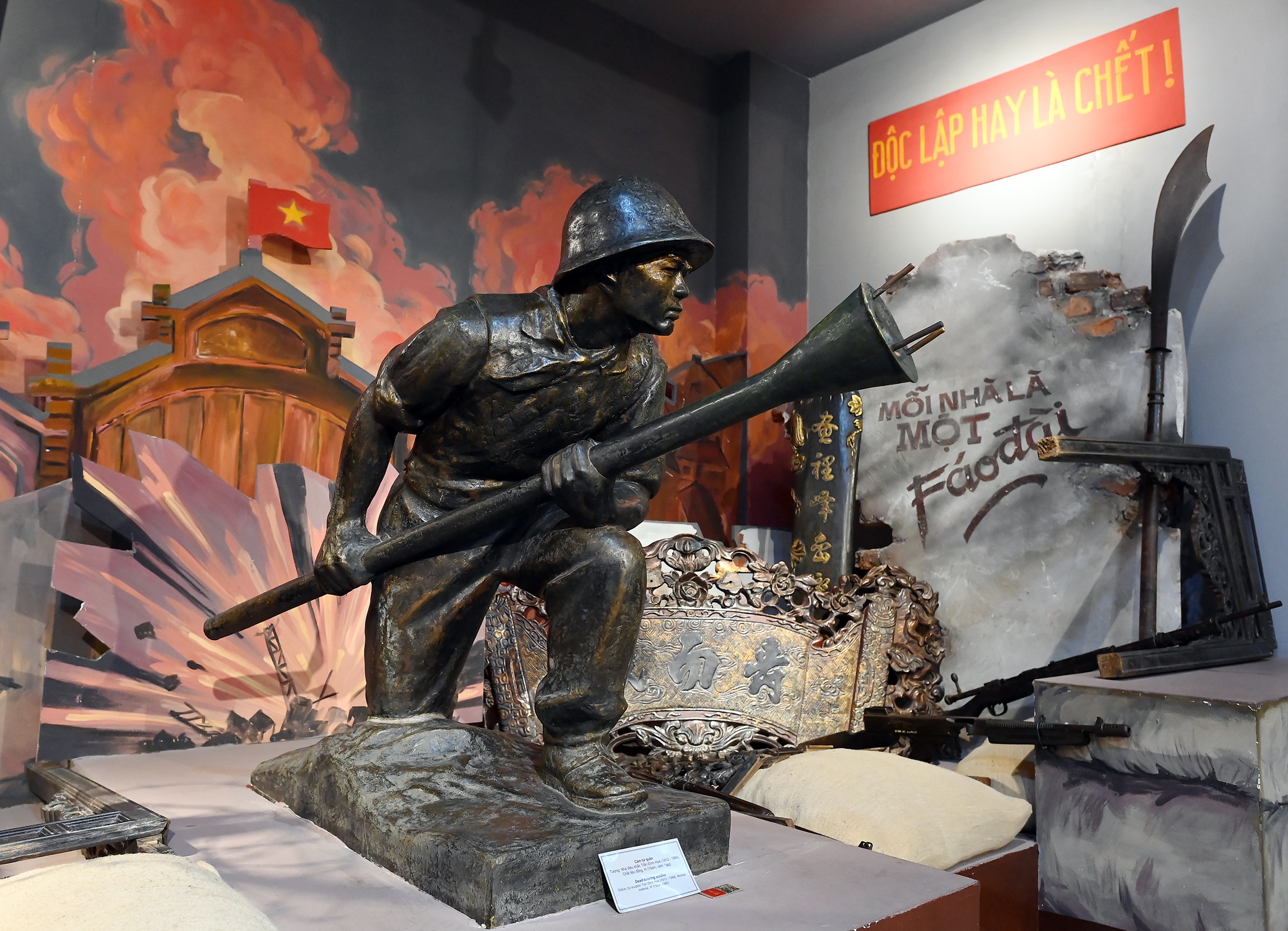 Toi bao tang o Ha Noi, gap hinh anh khoi goi phim ‘Dao, pho va piano’ hinh anh