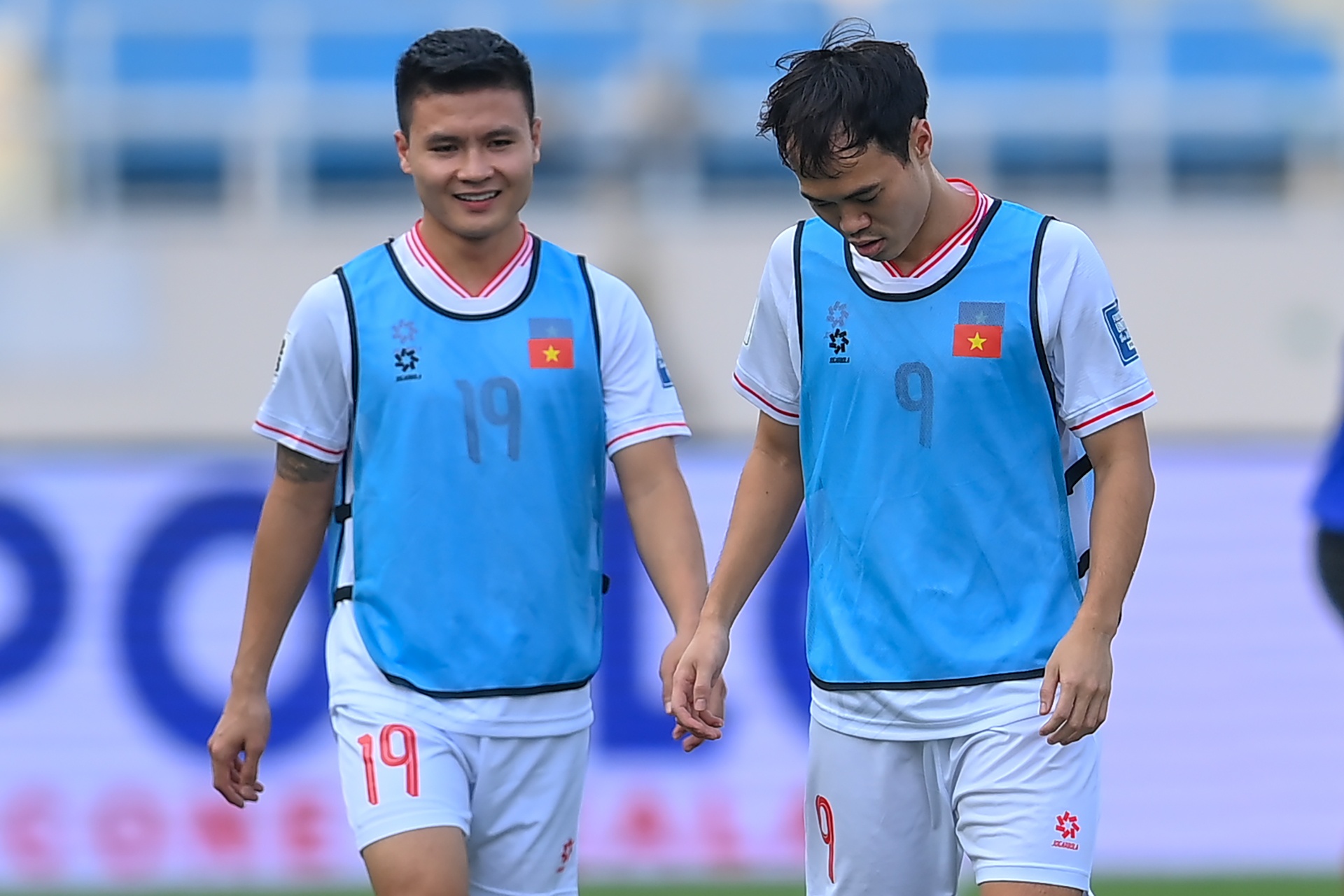 Huan luyen vien Troussier anh 11