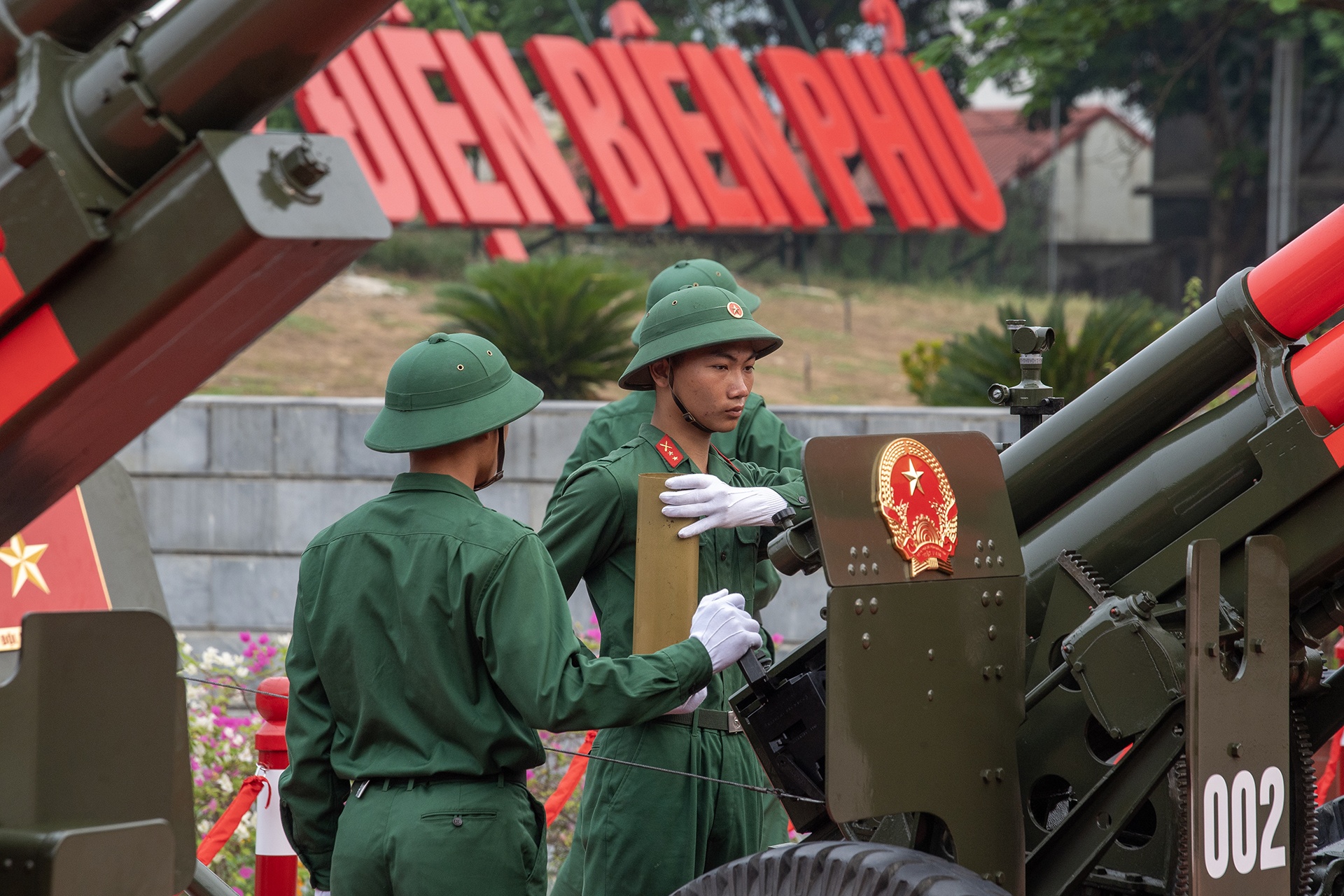 Chien thang Dien Bien anh 8