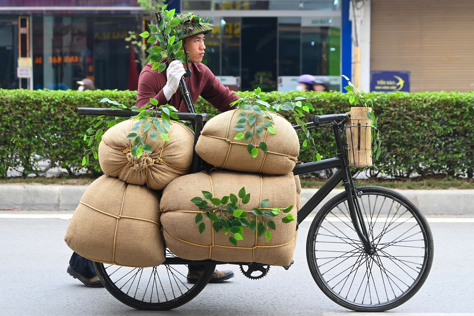 Giai phong Dien Bien anh 4