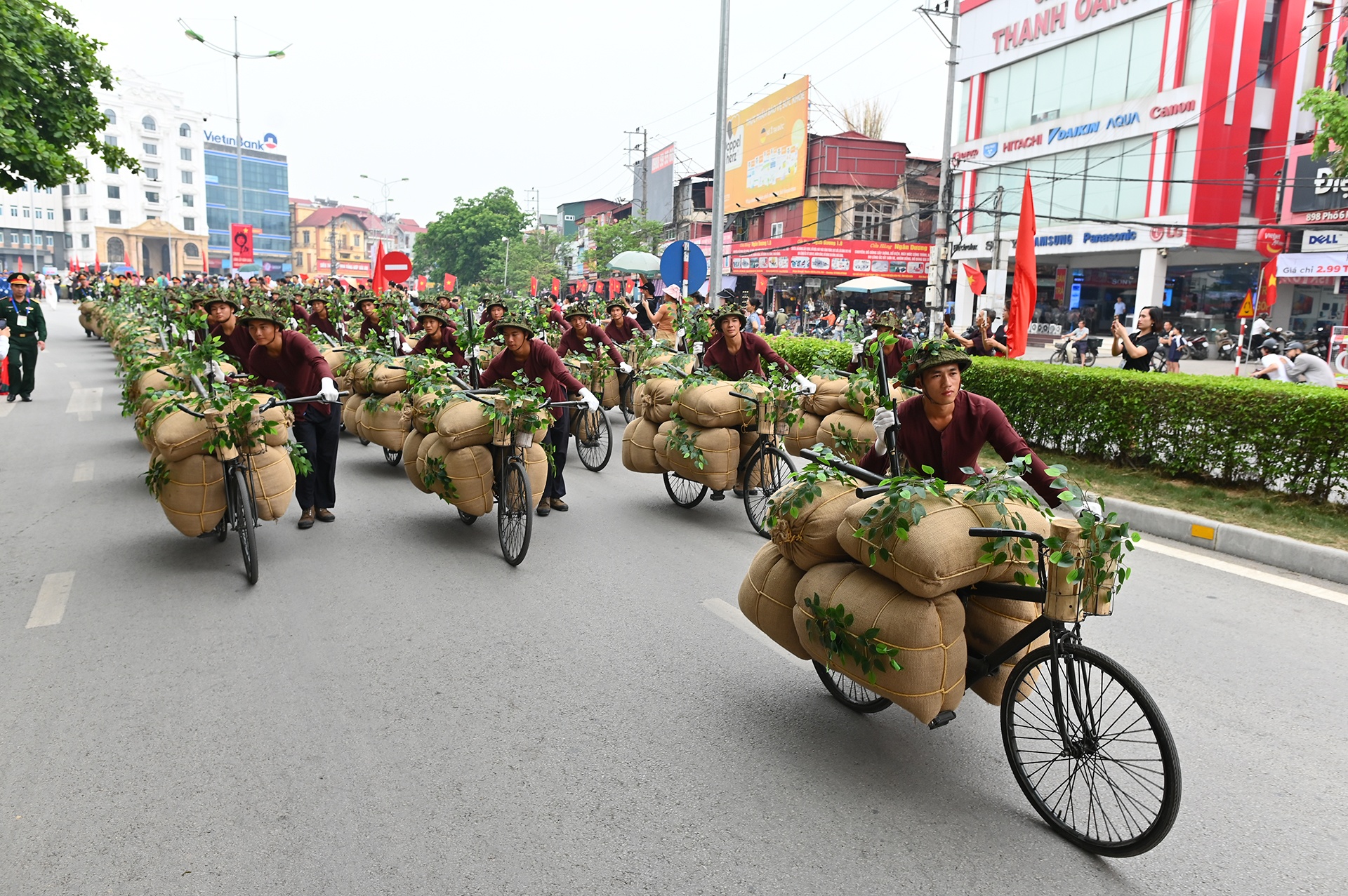 Chien thang Dien Bien Phu anh 44
