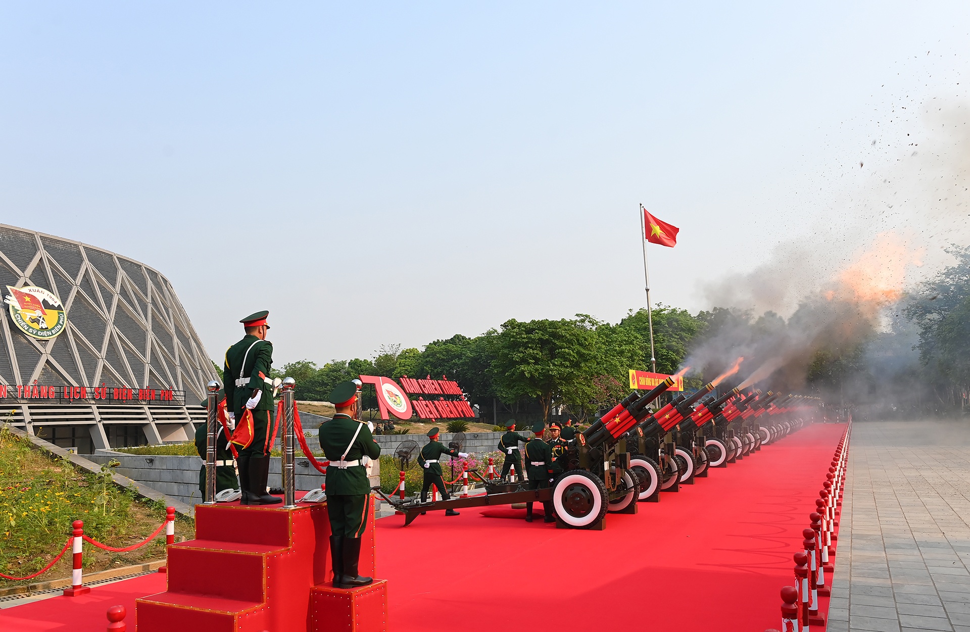 Chien thang Dien Bien Phu anh 31