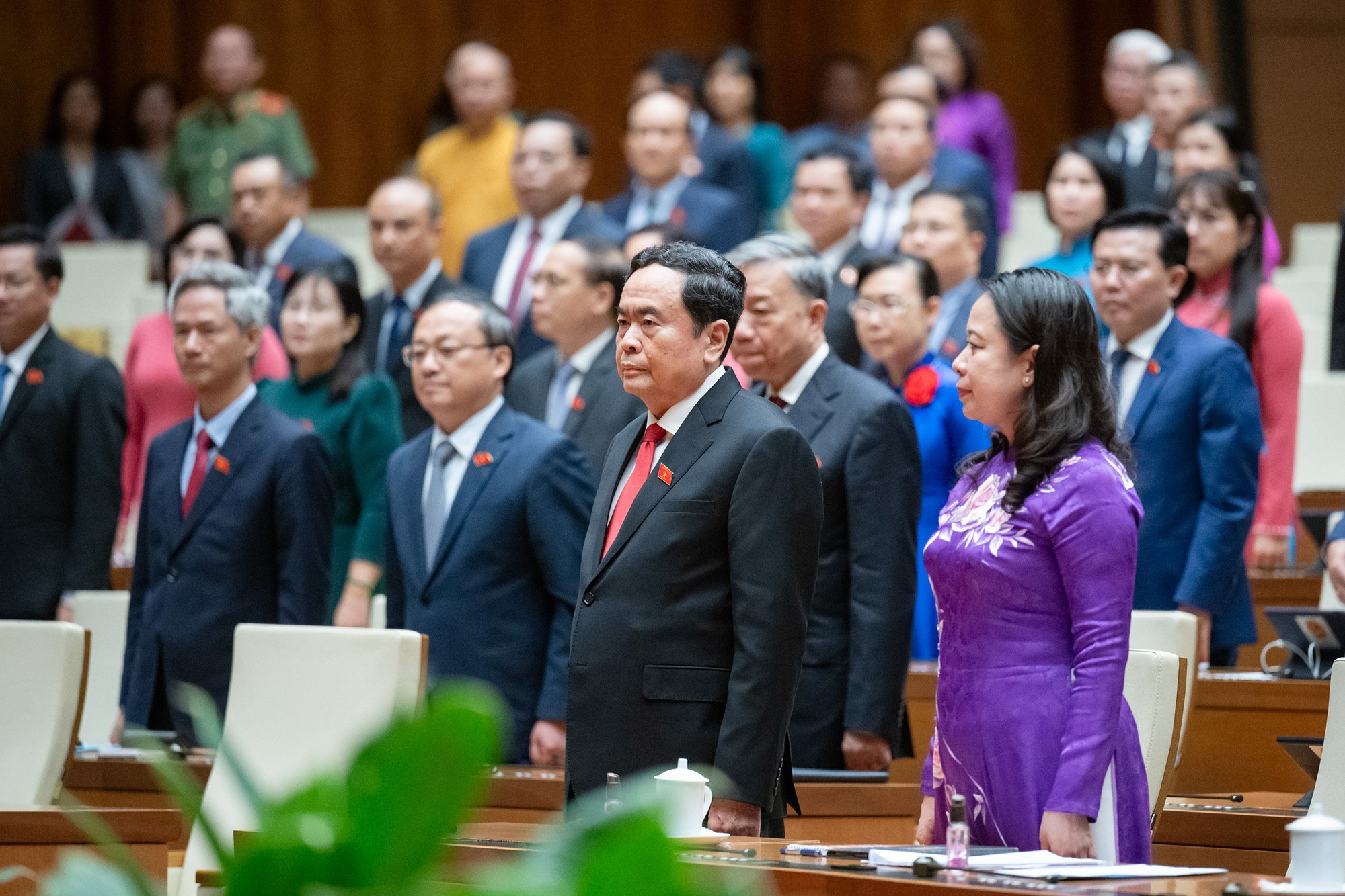 Chu tich Quoc hoi anh 2